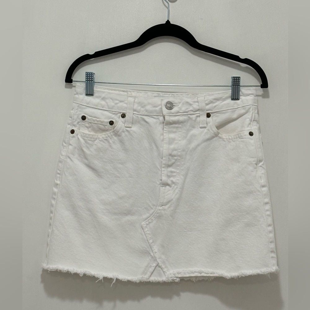 Re/done white denim mini skirt. Size 27